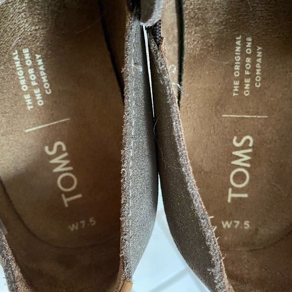 TOMS booties Like new - Picture 5 of 10